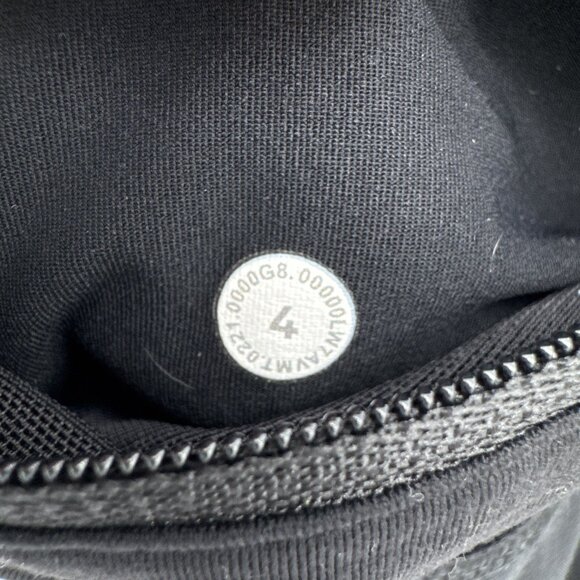 Lululemon Run Speed Up High Rise Shorts‎ 4” Lined Black Camo Size 4 tall W7B40S - Picture 6 of 8